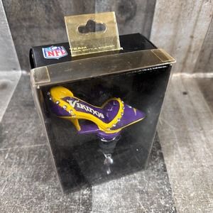 NFL Minnesota Vikings Football High Heel Shoe Bottle Stopper.